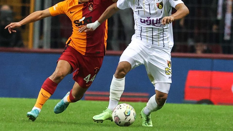 Galatasaray ile İstanbulspor 45. randevuda
