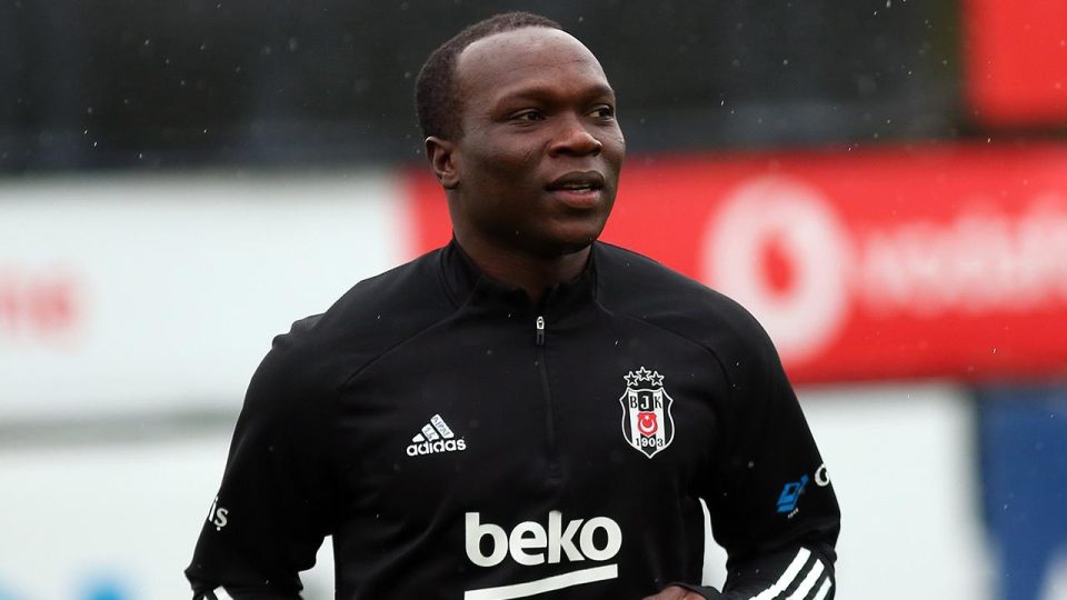 Beşiktaş, Aboubakar’la 2,5 yıllık sözleşme imzaladı