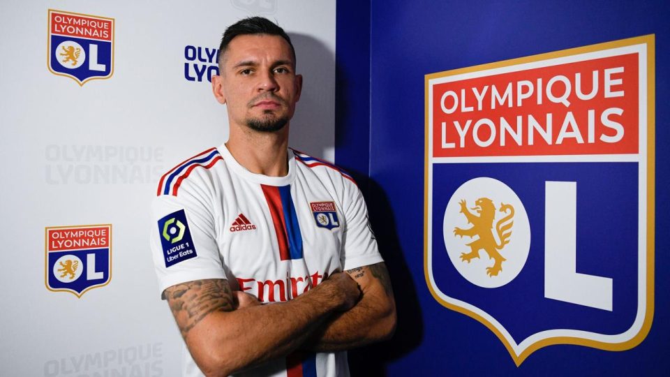 Dejan Lovren Olimpik Lyon’a döndü