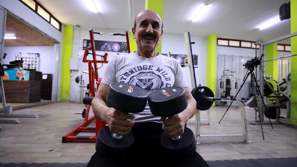 Filistinli Duveykat, 81 yaşında vücut geliştirme sporu yapıyor