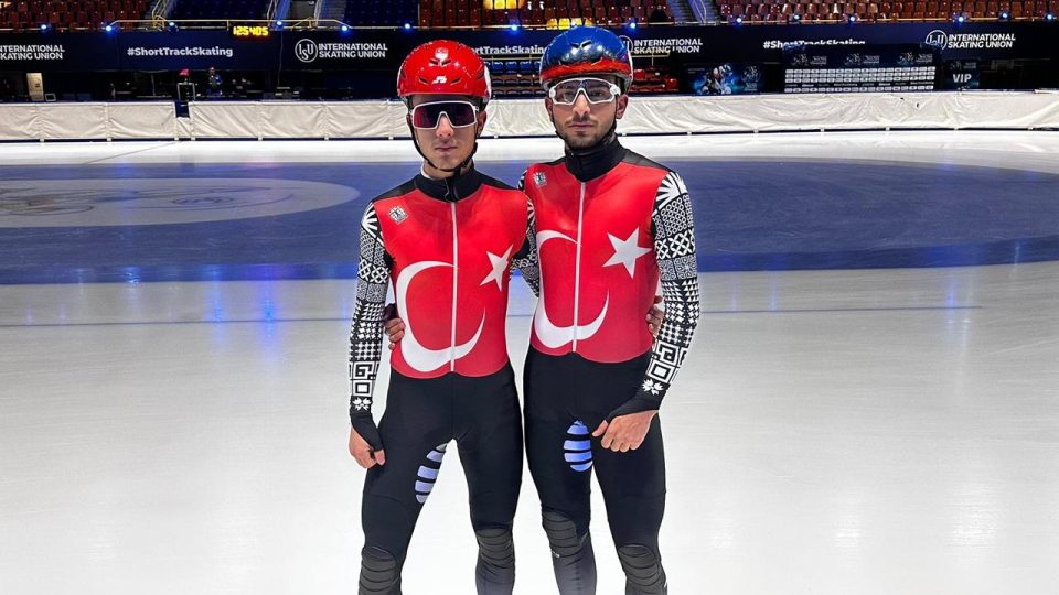 Furkan Akar ve Metehan Atan Polonya’da finale kaldı