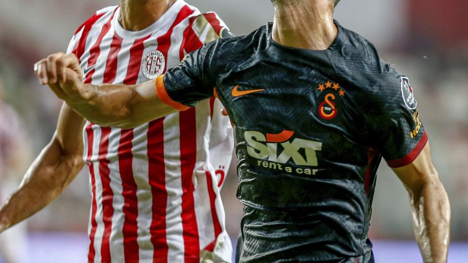 Galatasaray ile Antalyaspor 54. randevuda