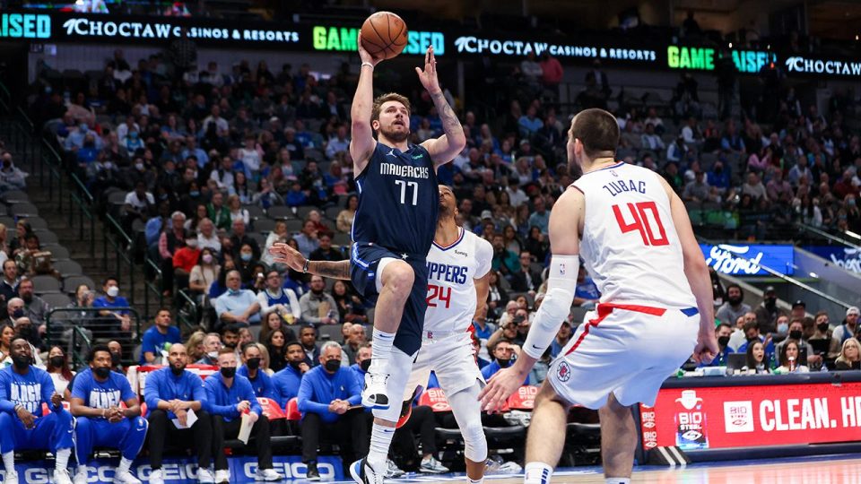 NBA’de Doncic’in 51 sayısı Mavericks’e üst üste 6. galibiyeti getirdi