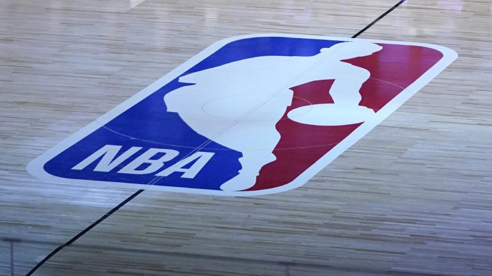 NBA’de ilk isabetli üçlüğü atan Chris Ford vefat etti