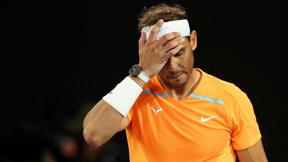 Rafael Nadal 6-8 hafta kortlardan uzak kalacak