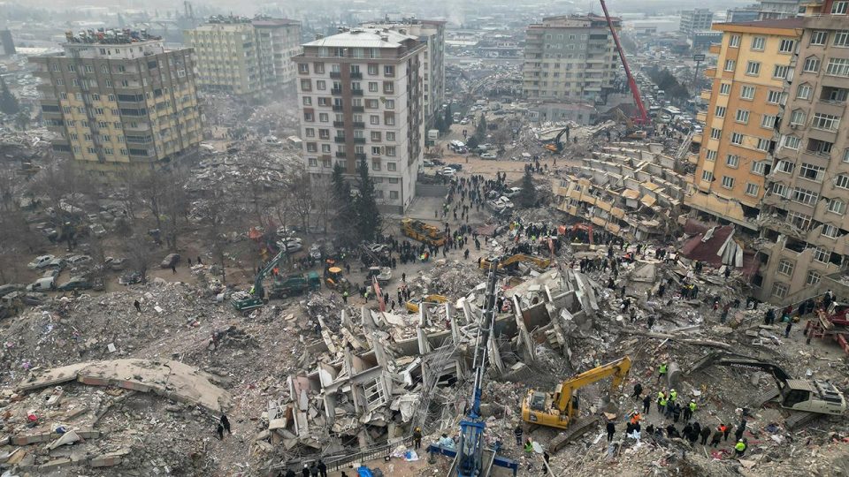 “14 Şubat’ta Hediyem Deprem Bölgesine” daveti