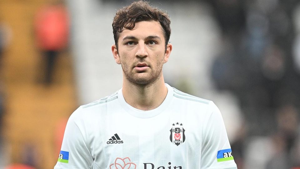 Beşiktaş iki genç oyuncuyu kiraladı