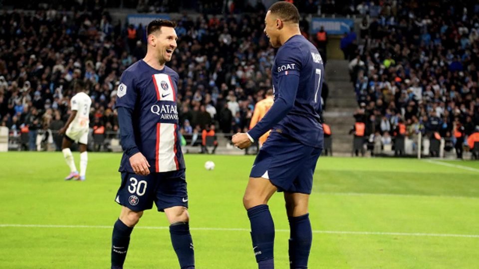 Ligue 1 lideri PSG, rakipleriyle farkı açtı