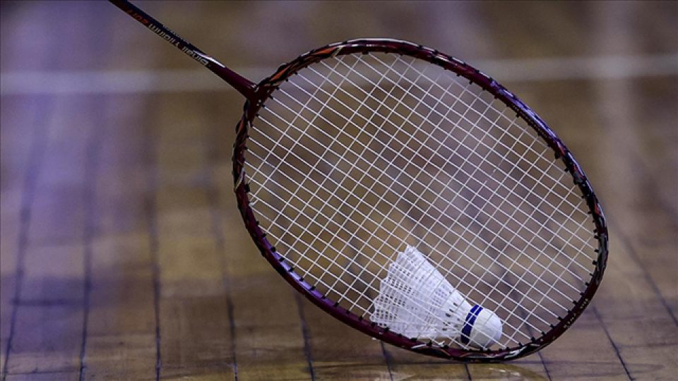 Milli badmintoncu Neslihan Yiğit Arın’dan gümüş madalya