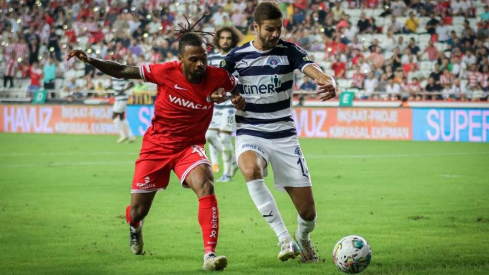 Kasımpaşa ile Antalyaspor 24. randevuda