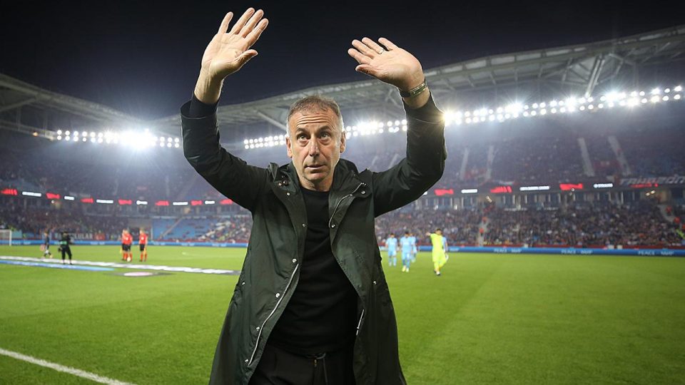 Trabzonspor’da Abdullah Avcı istifa etti