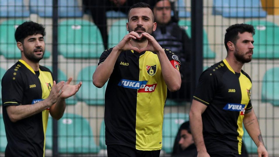 İstanbulsporlu Valon Ethemi ligde kalacakların inanıyor