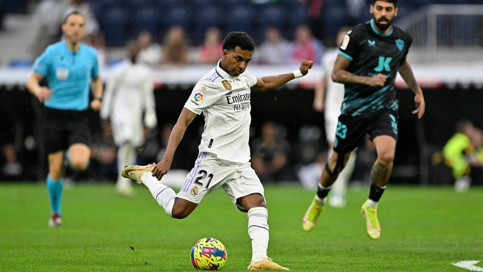 Real Madrid rahat kazandı