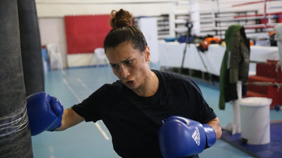 Busenazların başarısından etkilenip döndüğü boksta olimpiyat vizesi istiyor