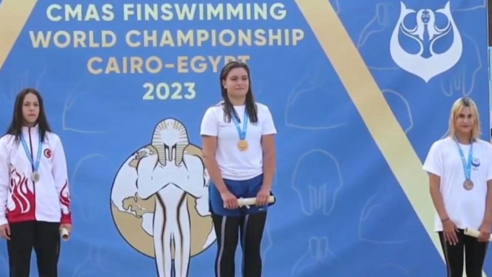 Milli sporcu Adasu Ramazanoğlu gümüş madalya kazandı