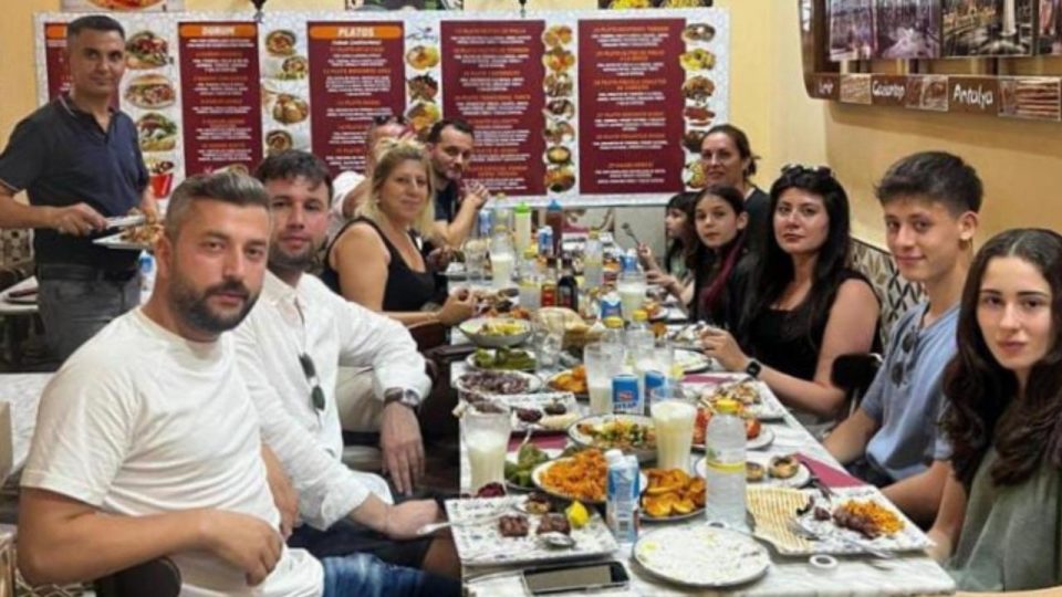 Arda Güler ailesiyle Madrid’de