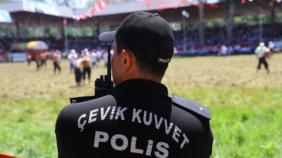 Emniyetin er meydanında yoğun mesaisi sürüyor