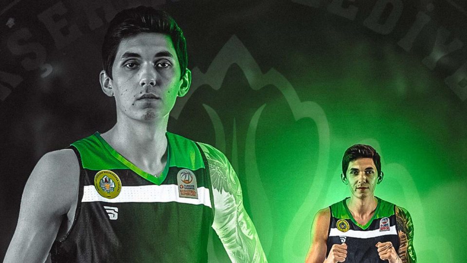 Manisa Büyükşehir Belediyespor Ayberk Olmaz’ı transfer etti