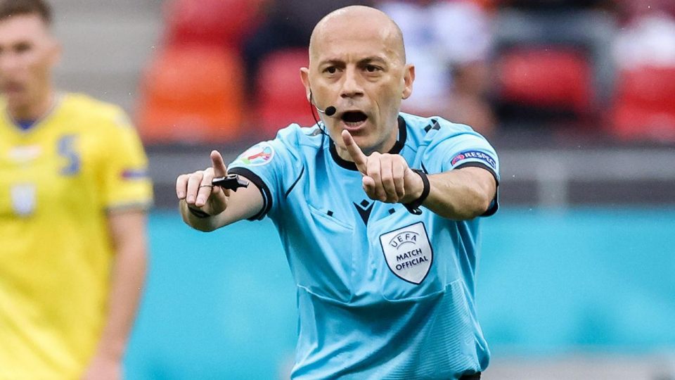 UEFA’dan Cüneyt Çakır’a Şampiyonlar Ligi görevi