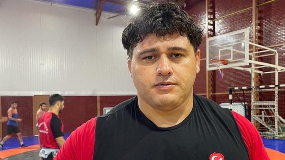 Milli güreşçi Rıza Kayaalp’in hedefi 6. dünya şampiyonluğu