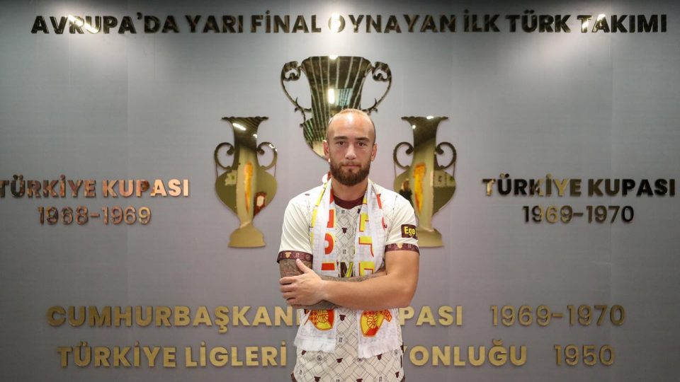 Göztepe Doğan Erdoğan’ı transfer etti