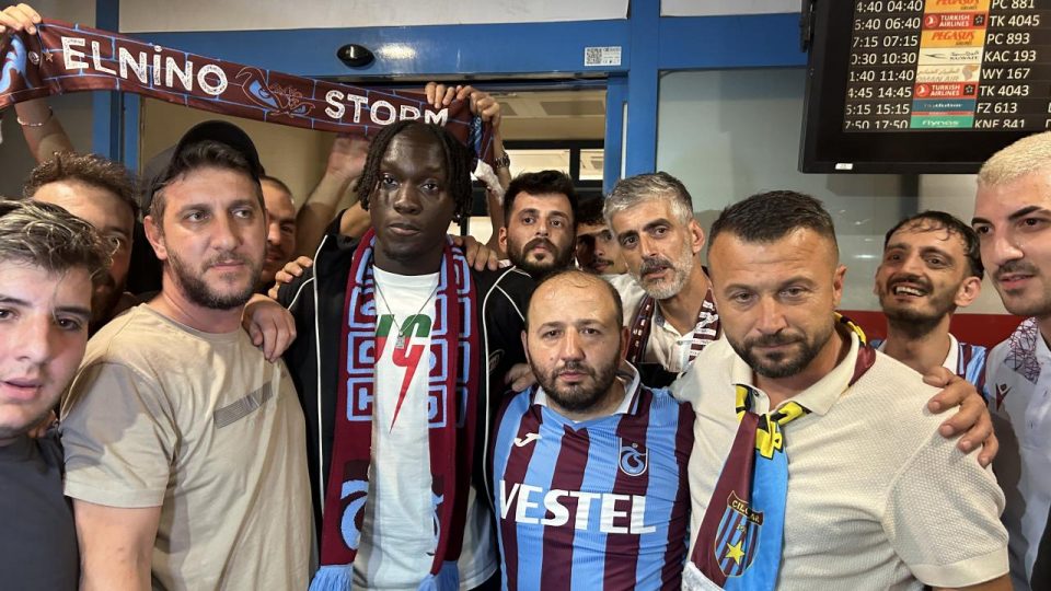 Trabzonspor’un yeni transferi Batista Mendy, Trabzon’a geldi