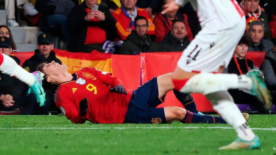 Barcelona Gavi’nin sağ ön çapraz bağı yırtıldı