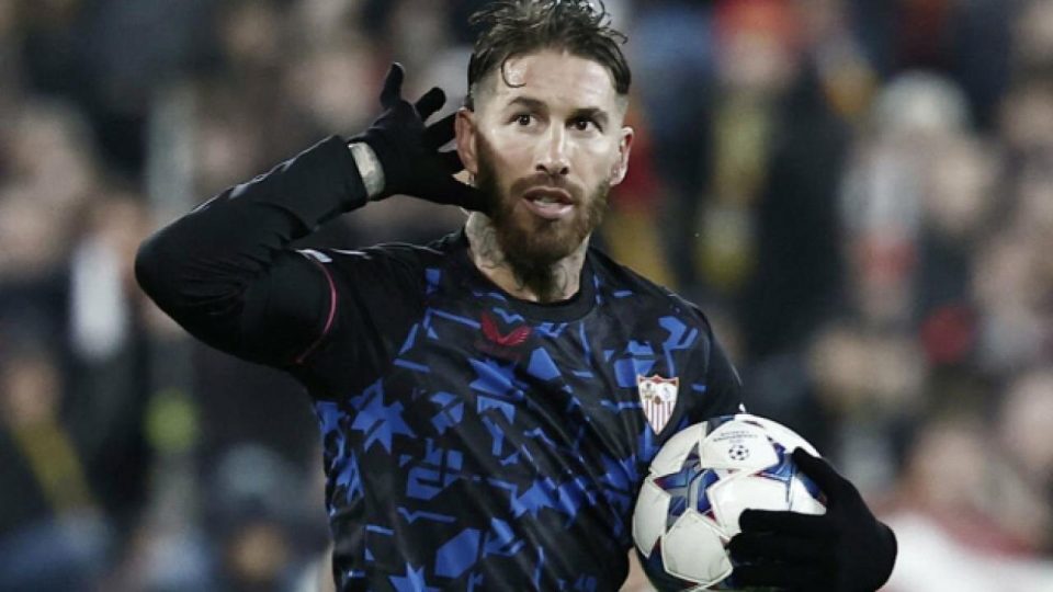 Sergio Ramos tarihe geçti